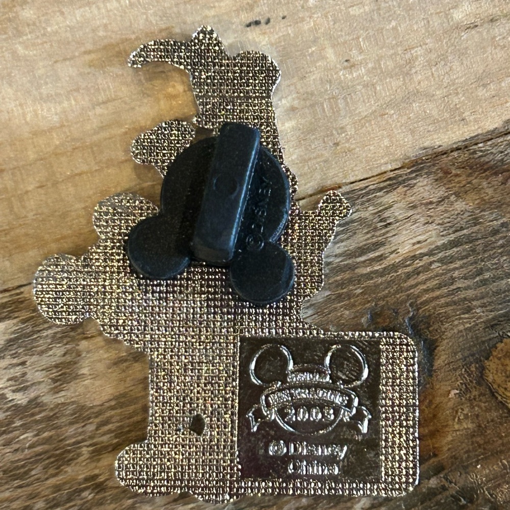 Mickey Mouse 75 years trading pin - Picture 2 of 2